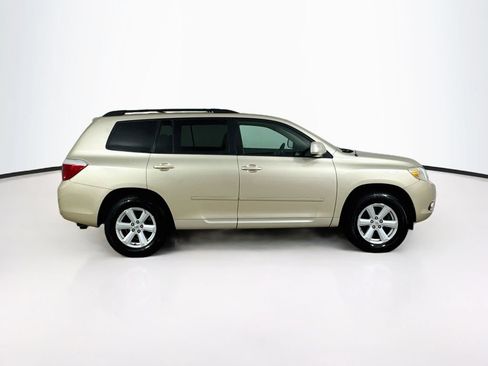 Used 2010 Toyota Highlander 4WD image 8