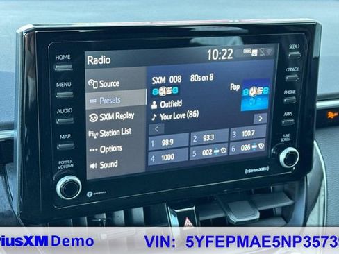 Certified 2022 Toyota Corolla LE image 31