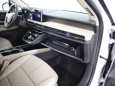 Used 2022 Lincoln Corsair Reserve w/ Equipment Group 201A image 63