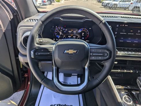 Used 2026 Chevrolet Colorado LT w/ LT Convenience Package AWD/4WD image 16