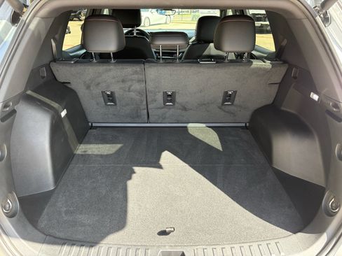 Used 2025 Chevrolet Equinox RS w/ Safety and Technology Package FWD image 35