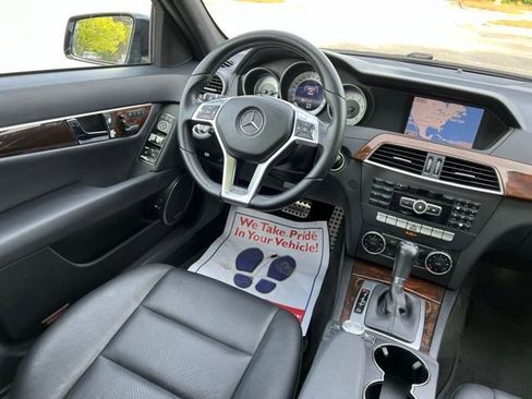 Used 2014 Mercedes-Benz C 250 Sedan image 30