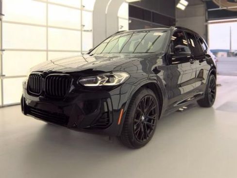 Used 2022 BMW X3 xDrive30i w/ Premium Package Essential AWD/4WD image 4