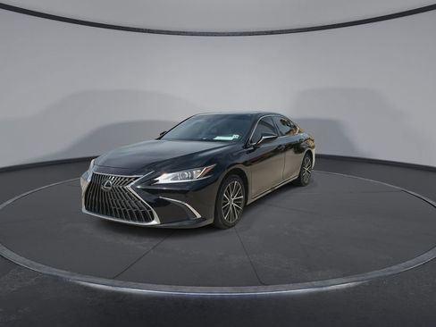 Used 2024 Lexus ES 250 w/ Premium Package AWD/4WD image 4