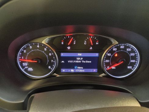 Used 2023 GMC Terrain AT4 w/ Tech Package AWD/4WD image 23