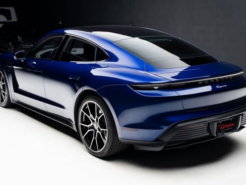 Used 2023 Porsche Taycan w/ Premium Package image 23