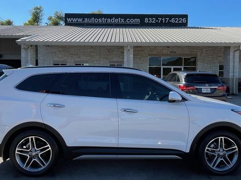 Used 2019 Hyundai Santa Fe XL image 7