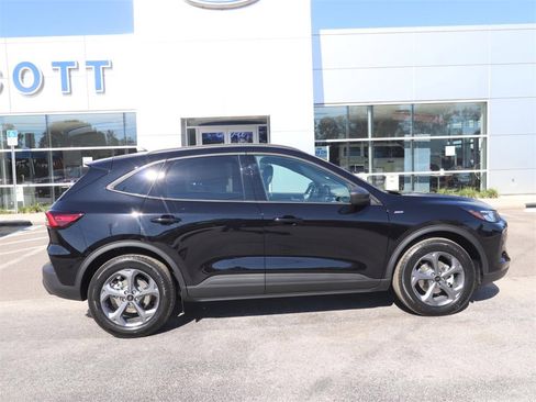 New 2026 Ford Escape ST-Line image 16