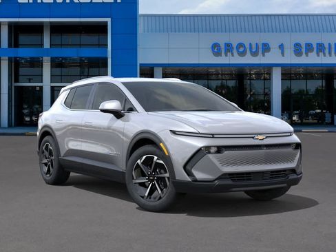 New 2026 Chevrolet Equinox EV LT FWD image 7