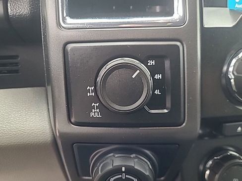 Used 2016 Ford F150 XLT w/ Equipment Group 301A Mid AWD/4WD image 27
