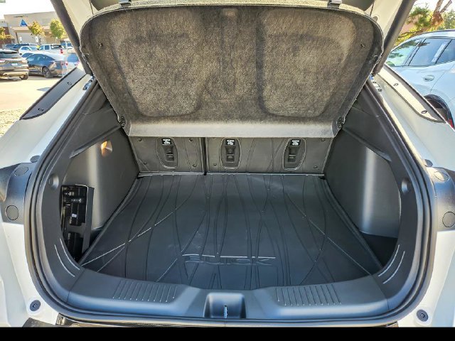 New 2026 Buick Envista Sport Touring w/ Convenience I Package FWD image 23