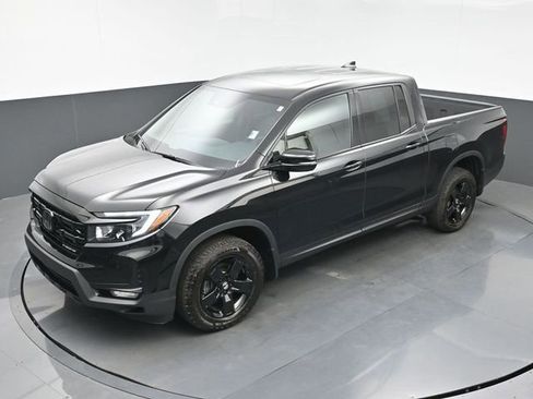 Certified 2024 Honda Ridgeline Black Edition image 29