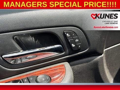 Used 2009 GMC Yukon XL SLT w/ Preferred Package AWD/4WD image 15