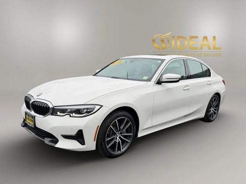 Used 2019 BMW 330i xDrive Sedan w/ Convenience Package image 3