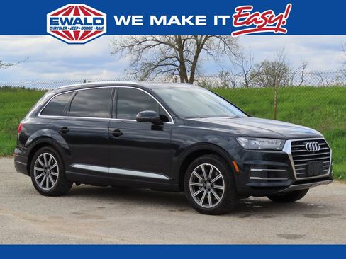 Used 2017 Audi Q7 3.0T Premium Plus w/ Premium Plus Package AWD/4WD image 1