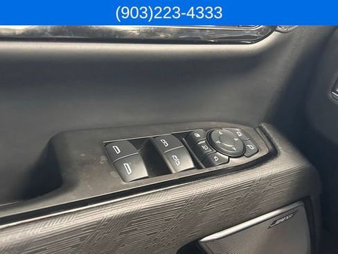 Used 2025 GMC Sierra 2500 AT4X AWD/4WD image 21