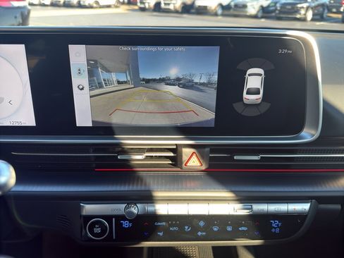 Used 2023 Hyundai Ioniq 6 SEL image 16