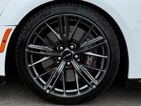 Used 2020 Chevrolet Camaro ZL1 RWD image 56