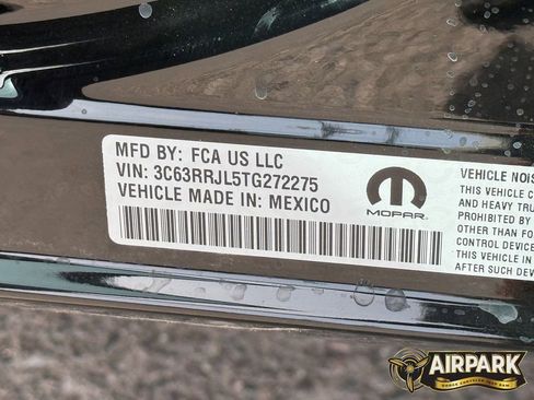 New 2026 RAM 3500 Laramie AWD/4WD image 22