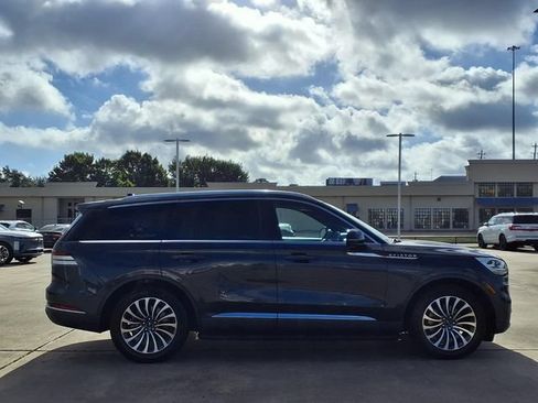 Certified 2022 Lincoln Aviator Reserve w/ Equipment Group 201A RWD image 21