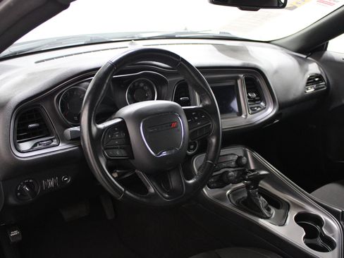 Used 2023 Dodge Challenger GT RWD image 2