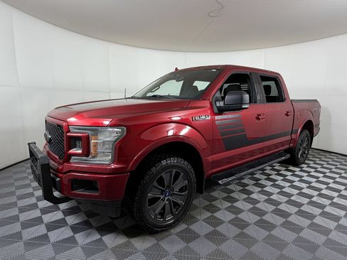 Used 2018 Ford F150 XLT w/ Equipment Group 302A Luxury AWD/4WD image 2
