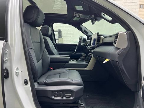 New 2026 Toyota Tundra Platinum AWD/4WD image 15