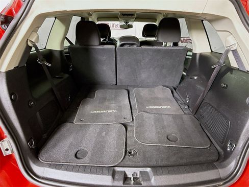 Used 2016 Dodge Journey SXT image 26