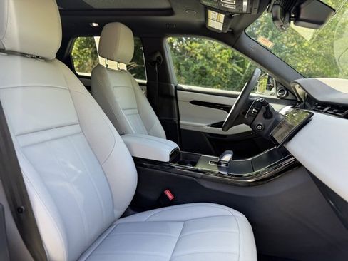 Used 2026 Land Rover Range Rover Evoque S image 22