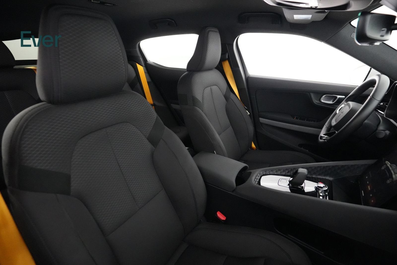 Used 2022 Polestar Polestar 2 w/ Performance Package AWD/4WD image 23