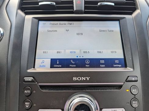 Used 2020 Ford Fusion Titanium AWD/4WD image 24