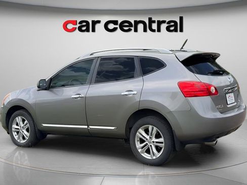 Used 2013 Nissan Rogue SV w/ Premium Pkg AWD/4WD image 3