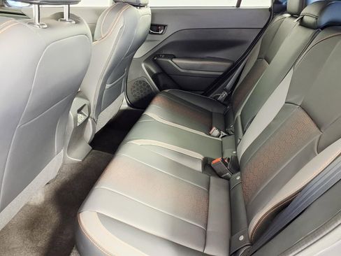 Used 2025 Subaru Crosstrek 2.5i Limited w/ Popular Package #3A image 9