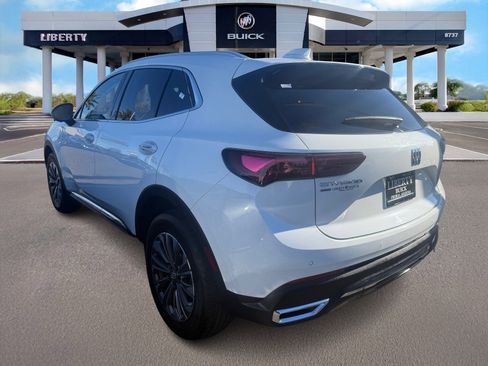 Used 2025 Buick Envision Preferred image 3