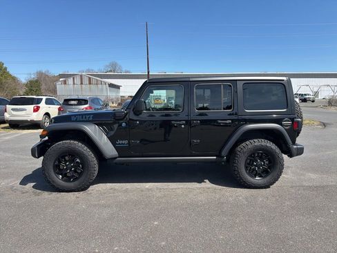 Used 2025 Jeep Wrangler Unlimited Sport S 4xe image 2