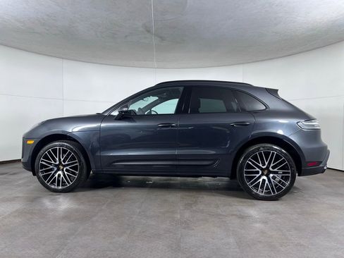Certified 2026 Porsche Macan AWD/4WD image 2