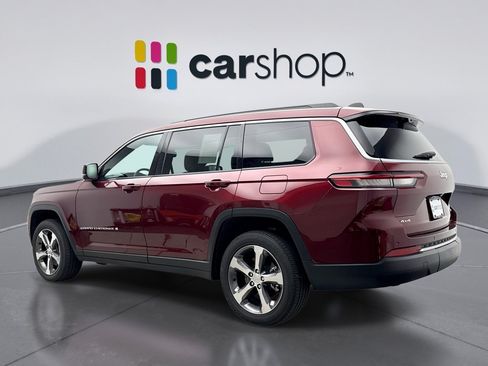 Used 2026 Jeep Grand Cherokee L Limited w/ Luxury Tech Group II AWD/4WD image 3