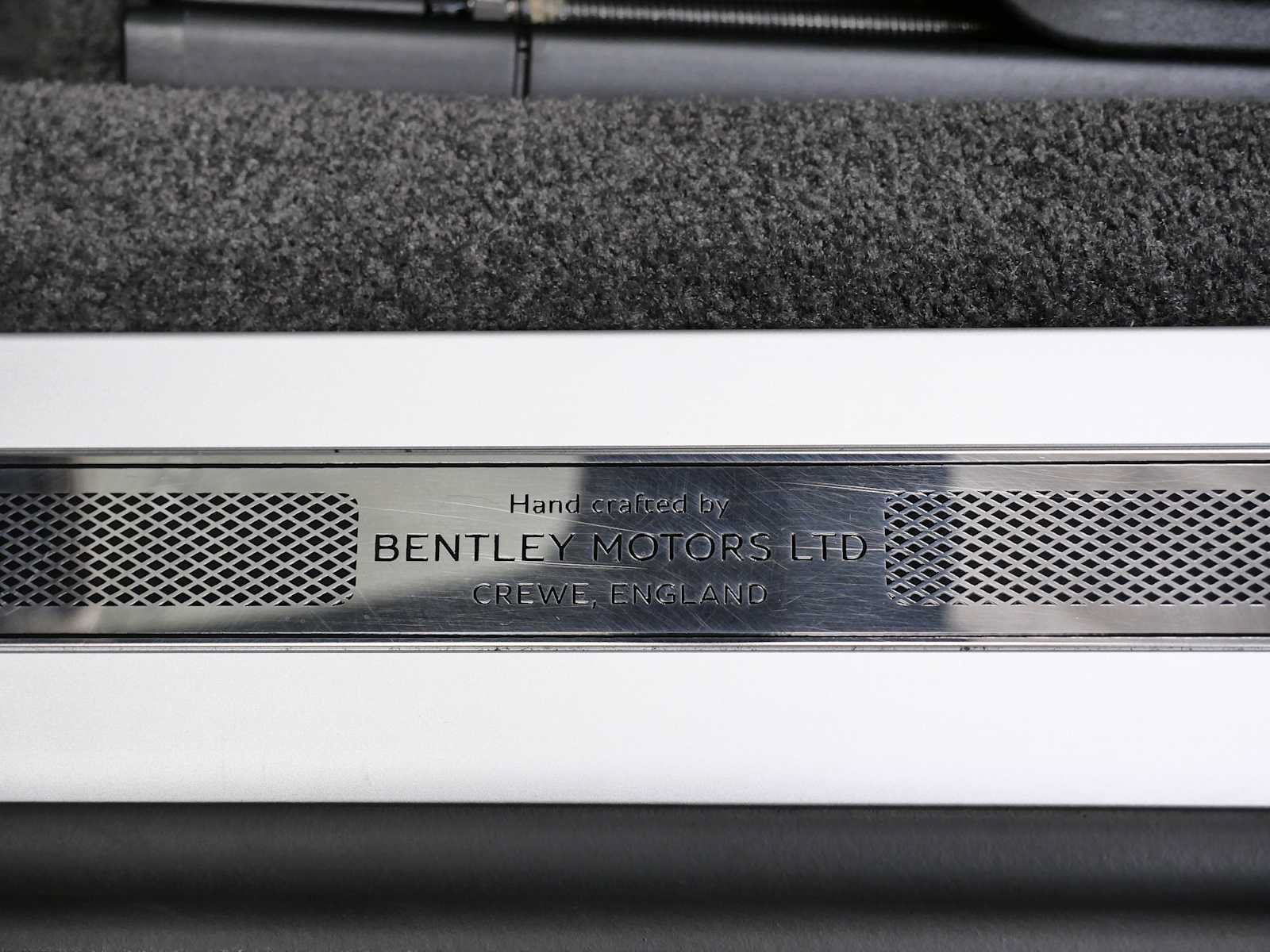 Used 2022 Bentley Continental GT AWD/4WD image 19