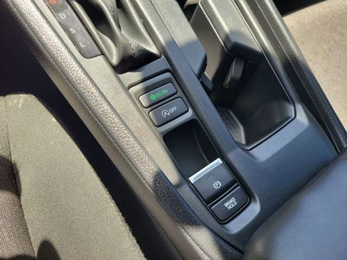 Used 2025 Honda Accord LX image 30