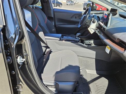 New 2026 Toyota Prius SE image 15