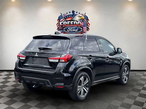 Used 2025 Mitsubishi Outlander Sport ES AWD/4WD image 5