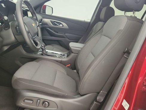 Certified 2023 Chevrolet Traverse LT FWD image 15