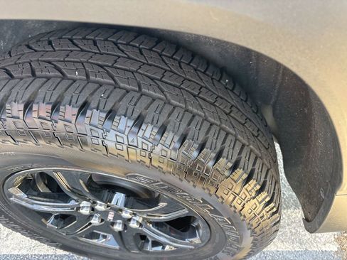 Used 2021 GMC Acadia AT4 w/ Trailering Package image 8