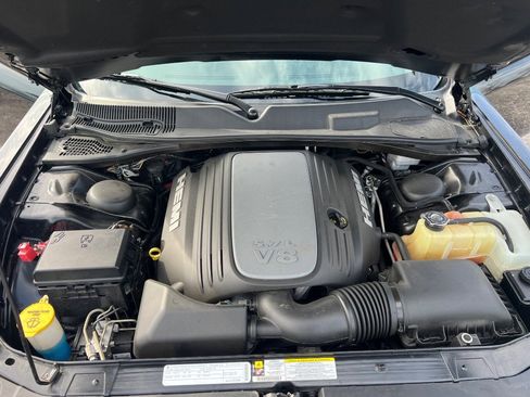 Used 2009 Dodge Challenger R/T image 13