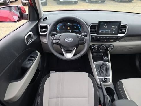 New 2026 Hyundai Venue SEL FWD image 3