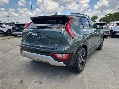 New 2026 Kia Niro FWD image 8