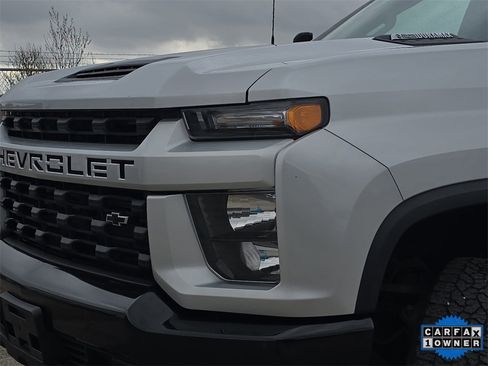 Used 2023 Chevrolet Silverado 2500 Custom w/ Custom Value Package image 27