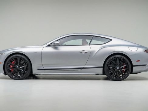 Used 2025 Bentley Continental GT Speed image 16