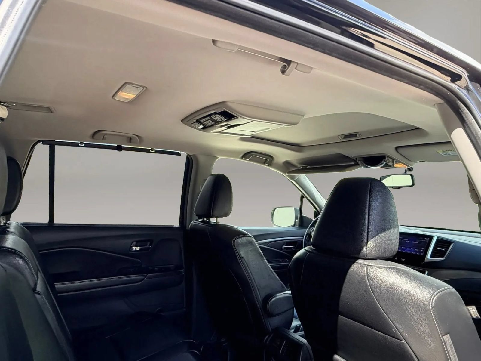 Used 2016 Honda Pilot EX-L image 11