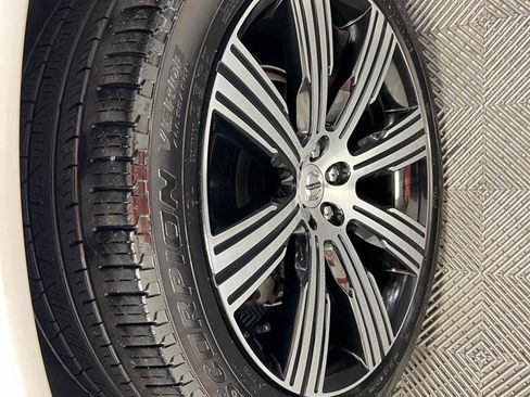 Used 2022 Volvo XC90 T6 Inscription w/ Advanced Package AWD/4WD image 40